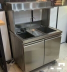 奶茶店饮品制作区